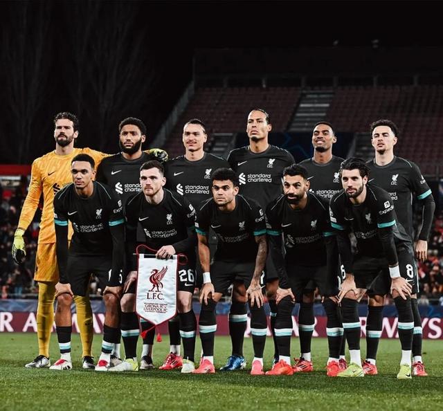 利物浦苦战获胜，成功守住榜首位置