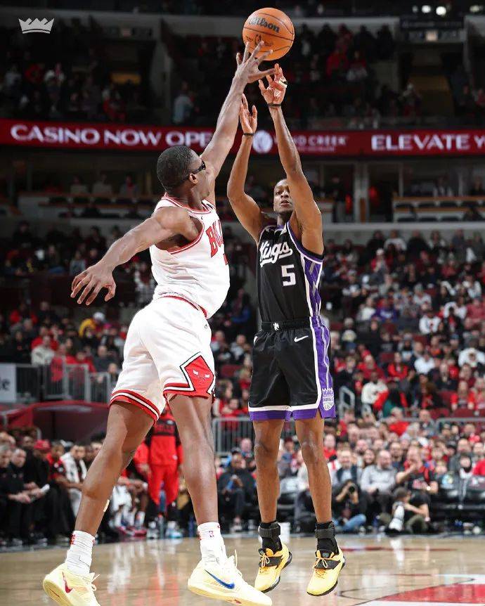 雄鹿队外援状态起伏不定，对球队造成压力