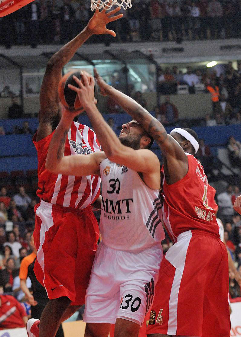 业余球队惊险逆袭,创造历史值得纪念 业余球队惊险逆袭,创造历史值得纪念