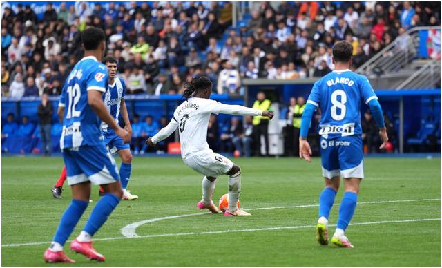 皇马球迷庆祝胜利，赛季前景一片光明的简单介绍