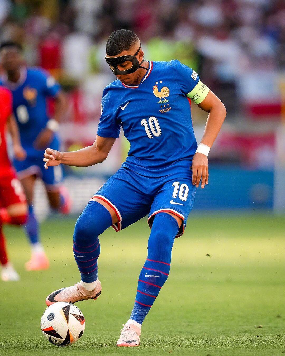 法国与比利时进行友谊赛对决