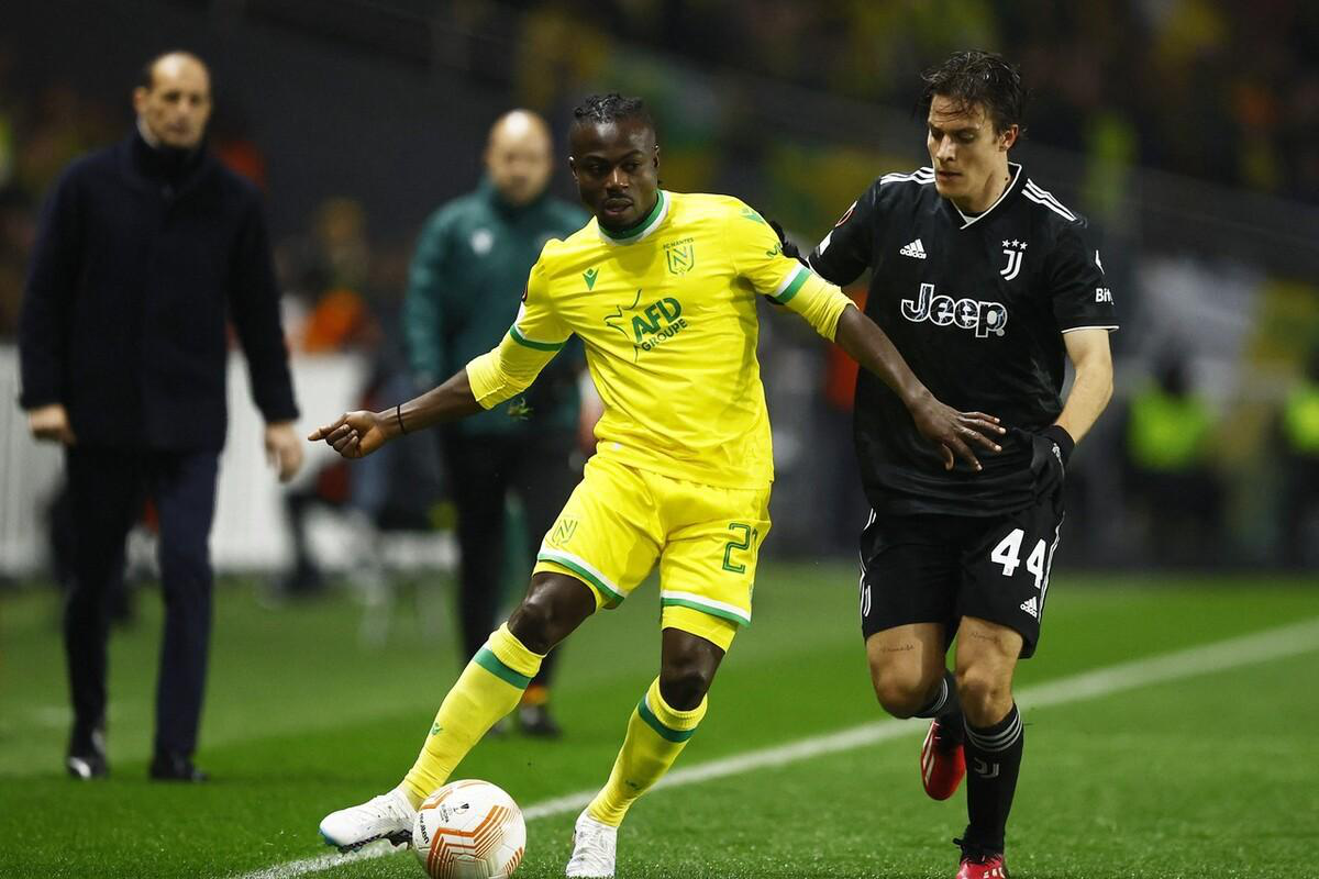 南特主场不敌对手,遗憾失利的简单介绍 南特主场不敌对手,遗憾失利的简单介绍