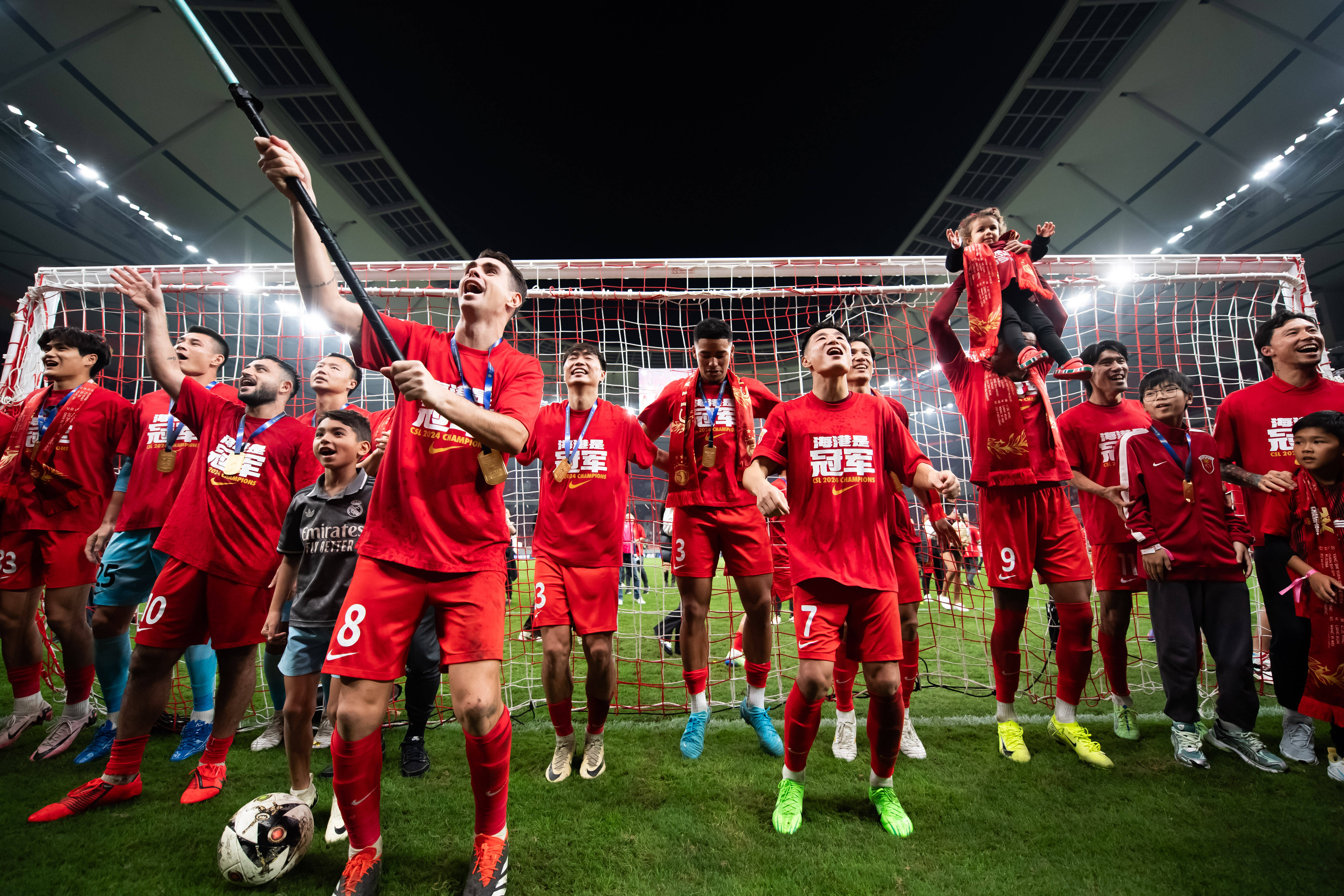 中超冠军诞生之际,谁能闯入巅峰?的简单介绍 中超冠军诞生之际,谁能闯入巅峰?的简单介绍