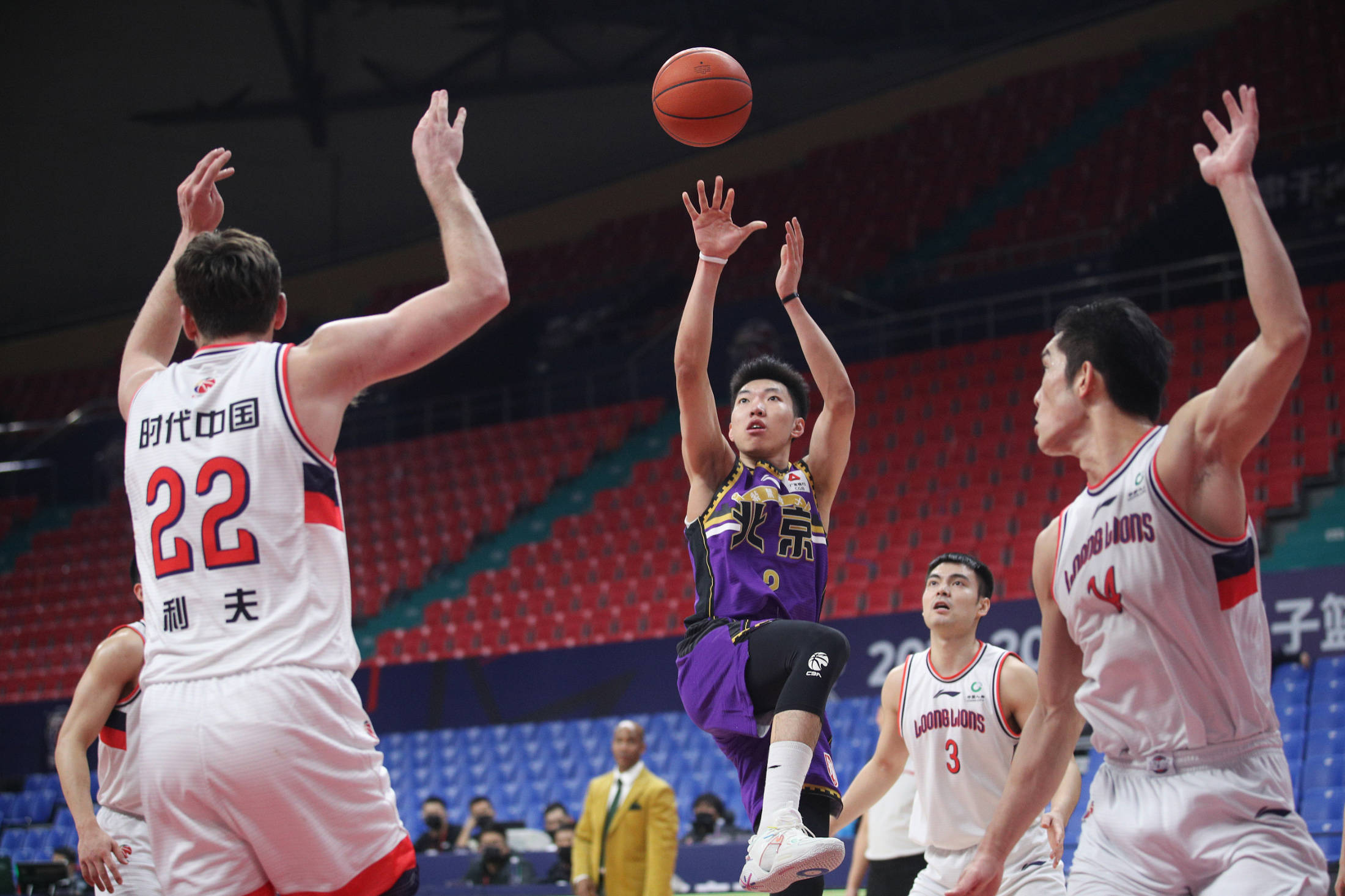 山东男篮狂胜辽宁，取得赛季首次双杀战绩