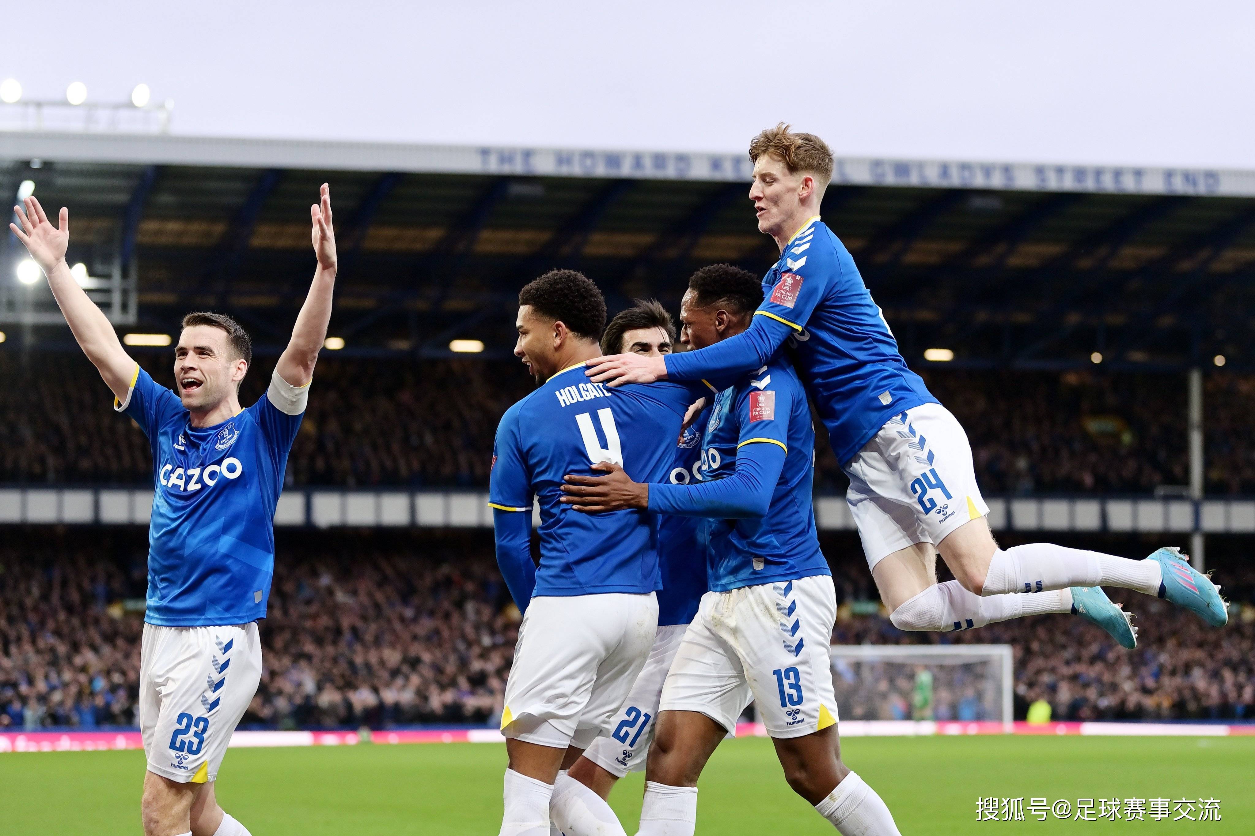 阿斯顿维拉防守强悍，英超赛场上风生水起的简单介绍