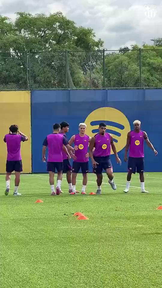 德甲豪门启动严格训练备战新赛季，冲击胜利的简单介绍