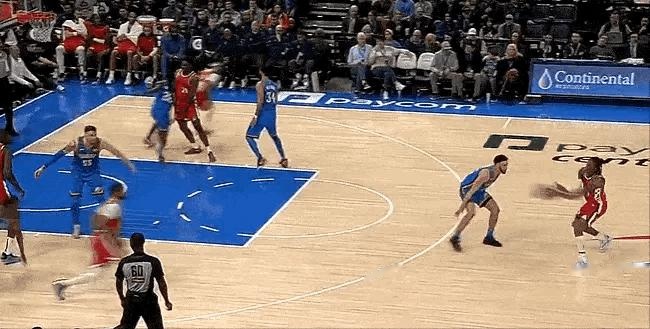 快船惨败湖人遭遇大败