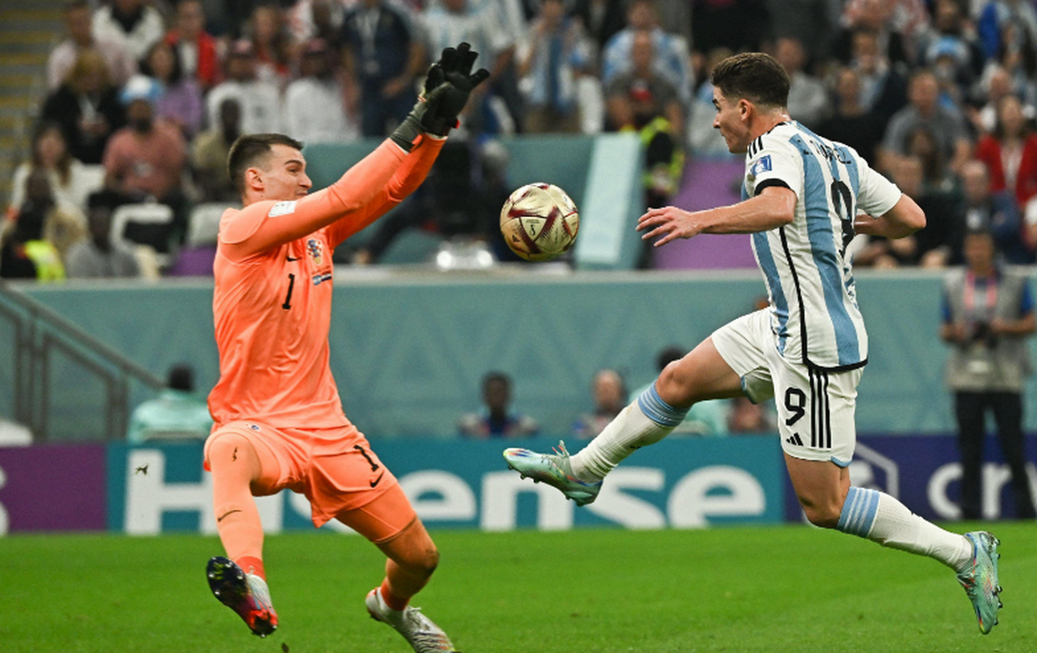 克罗地亚对阵卡塔尔,马丁内利关键战不手软 克罗地亚对阵卡塔尔,马丁内利关键战不手软